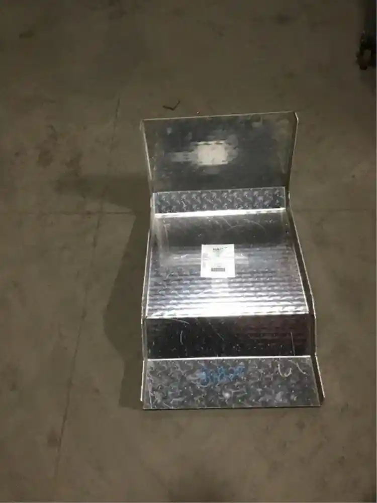 Used KENWORTH Battery Box Cover for sale Holland Michigan United