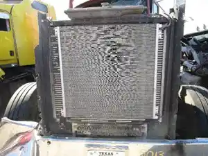 Used 2003 PETERBILT 379 A/C Condenser (Stock #92821)) Part Image