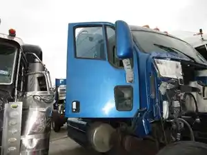 Used 2003 PETERBILT 387 Door (Stock #87590)) Part Image