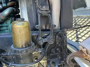 Used 2008 VOLVO VNL Bracket (Stock #92941)) Part Image