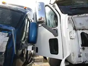 Used 2010 PETERBILT 387 Door (Stock #87754)) Part Image