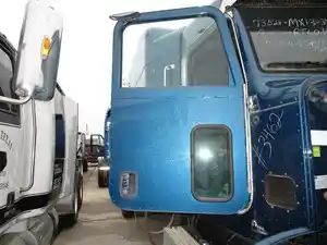 Used 2013 PETERBILT 386 Door (Stock #87441)) Part Image