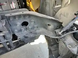 Used 2014 FREIGHTLINER CASCADIA 113BBC Bracket (Stock #90528)) Part Image