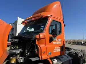 Used 2014 FREIGHTLINER CASCADIA 113BBC Cab (Stock #90546)) Part Image