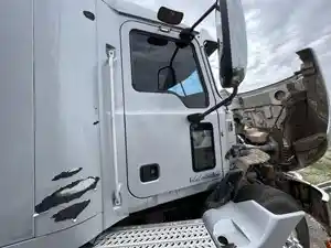 Used 2015 MACK CXU613 Door (Stock #89756)) Part Image
