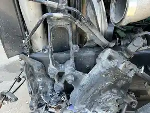 Used 2016 VOLVO VNL Bracket (Stock #89924)) Part Image