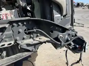 Used 2017 FREIGHTLINER CASCADIA 125 Bracket (Stock #90435)) Part Image