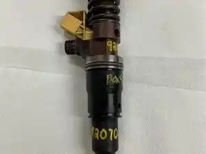 Used VOLVO D13 Injector (Stock #92070)) Part Image
