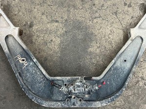 Used 1996 FREIGHTLINER USF-1E Engine Mount (Stock #4946)) Part Image