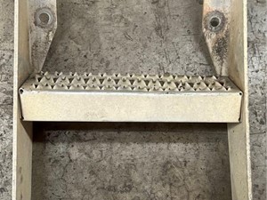 Used 2001 PETERBILT 378 Miscellaneous (Stock #5052)) Part Image