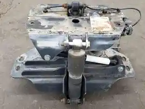 Used 2005 INTERNATIONAL 8600 Cab Mount (Stock #4357)) Part Image