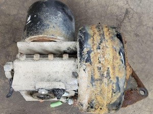 Used 2006 KENWORTH T800 Air Dryer (Stock #4489)) Part Image