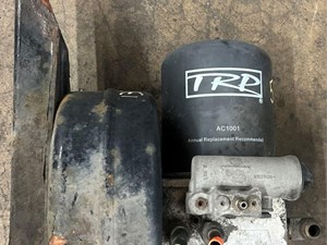 Used 2006 PETERBILT 387 Air Dryer (Stock #5230)) Part Image