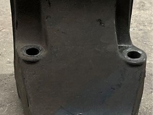 Used 2015 KENWORTH T880 Cab Mount (Stock #4475)) Part Image