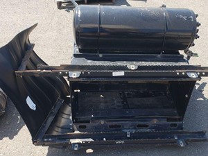 Used 2016 KENWORTH T680 Battery Box (Stock #6292)) Part Image