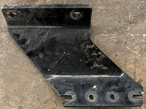 Used 2016 KENWORTH T680 Bracket (Stock #4826)) Part Image
