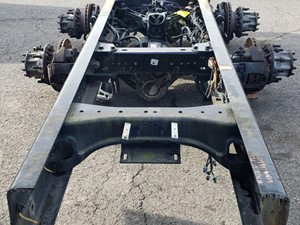 Used 2017 KENWORTH AG400 Axle, Complete Rear (Stock #4590)) Part Image