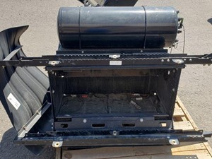 Used 2018 KENWORTH T680 Battery Box (Stock #6297)) Part Image