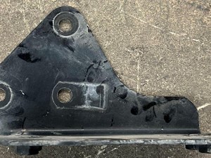 Used 2019 KENWORTH T680 Bracket (Stock #4877)) Part Image