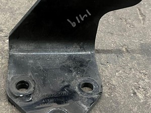 Used 2019 KENWORTH T680 Bracket (Stock #5215)) Part Image