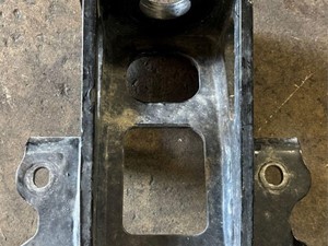 Used 2020 KENWORTH T370 Cab Mount (Stock #5507)) Part Image