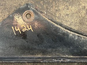Used 2020 KENWORTH T880 Bracket (Stock #5851)) Part Image