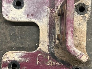 Used Engine Mount Image