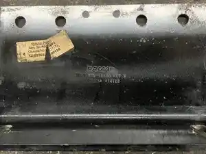 Used 2015 PETERBILT 579 Bracket (Stock #7881)) Part Image