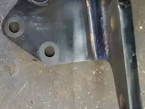 Used 2017 KENWORTH T880 Bracket (Stock #9033)) Part Image