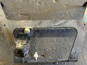Used 2020 KENWORTH T880 Bracket (Stock #6697)) Part Image