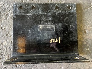 Used 2020 PETERBILT 579 Bracket (Stock #6371)) Part Image