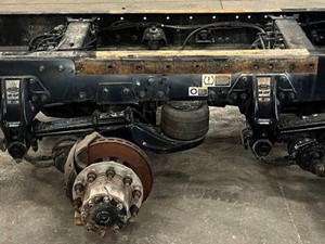Used 2020 PETERBILT Low Air Leaf Axle, Complete Rear (Stock #6061)) Part Image