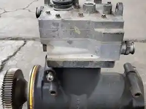 Used 2020 Wabco 884 060 047 0 Air Compressor (Stock #8914)) Part Image