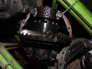 Used EATON DS4004F Front Rear (Tandem Front) (Stock #E-DS4004F)) Part Image