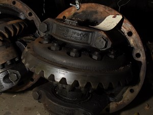 Used MERITOR 40-14X FRONT Front Rear (Tandem Front) (Stock #M-40-14X FRONT)) Part Image