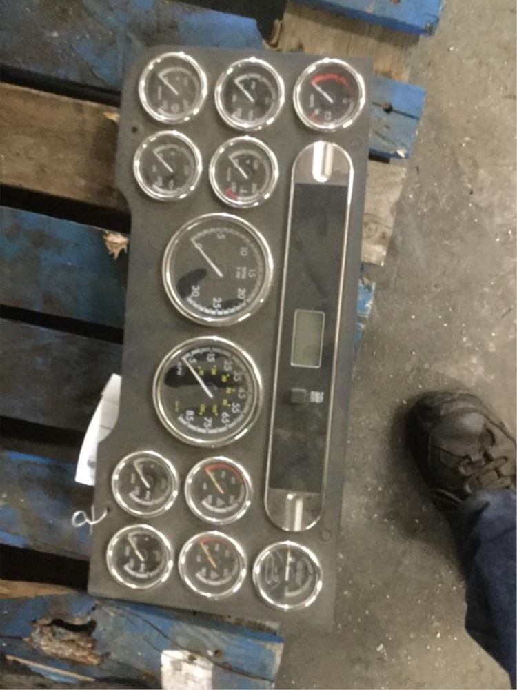 Used FREIGHTLINER CASCADIA Instrument Cluster for sale Fitchburg