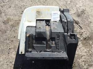 Used 2014 INTERNATIONAL PROSTAR Fender Extension (Stock #1040506)) Part Image