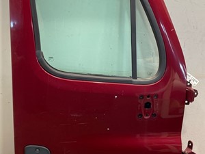 Used 2011 Freightliner Cascadia Door (Stock #606-13524)) Part Image