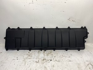 Used 2013 International N13 Valve Cover (Stock #556-11353)) Part Image