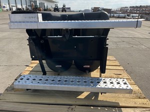 Used 2015 Freightliner Cascadia Battery Box (Stock #600-11703)) Part Image