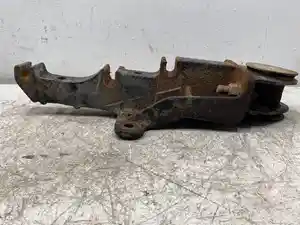 Used 2016 Freightliner 122 SD Cab Mount (Stock #630-10790)) Part Image