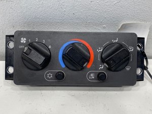 Used 2016 Mack GU Interior Misc Part Image