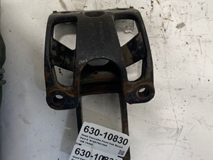 Used 2019 Freightliner Cascadia Cab Mount (Stock #630-10830)) Part Image