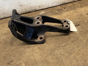 Used 2020 Freightliner Cascadia Cab Mount (Stock #630-10840)) Part Image