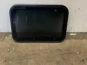 Used 2003 Peterbilt 387 Sleeper Part (Stock #810-10137)) Part Image