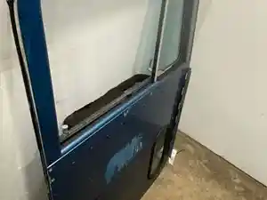 Used Peterbilt Door (Stock #606-13418)) Part Image