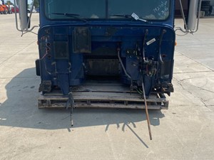 Used 1999 International 9900 Cab (Stock #603-11396)) Part Image