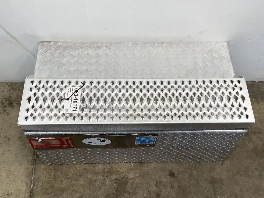Used 2001 Peterbilt 379 Battery Box Cover for sale Dorr Michigan