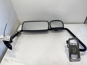 Used 2005 Freightliner Columbia Mirror (Stock #613-14329)) Part Image
