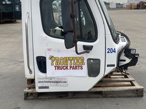 Used 2007 Freightliner Business Class M2 Cab (Stock #603-11415)) Part Image